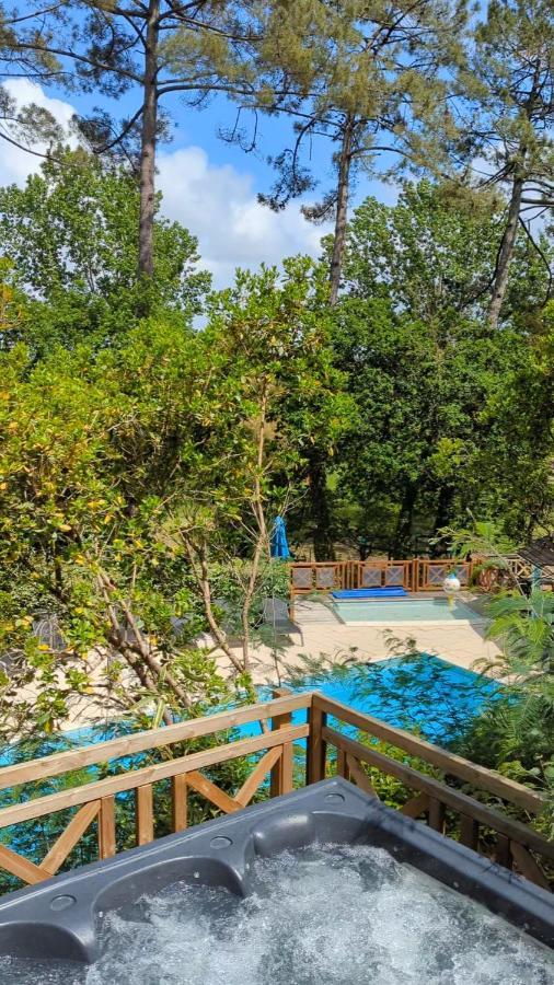 Village Nature Et Ocean A Cote De La Plage Avec Piscine Et Jacuzzi Месанж Екстериор снимка