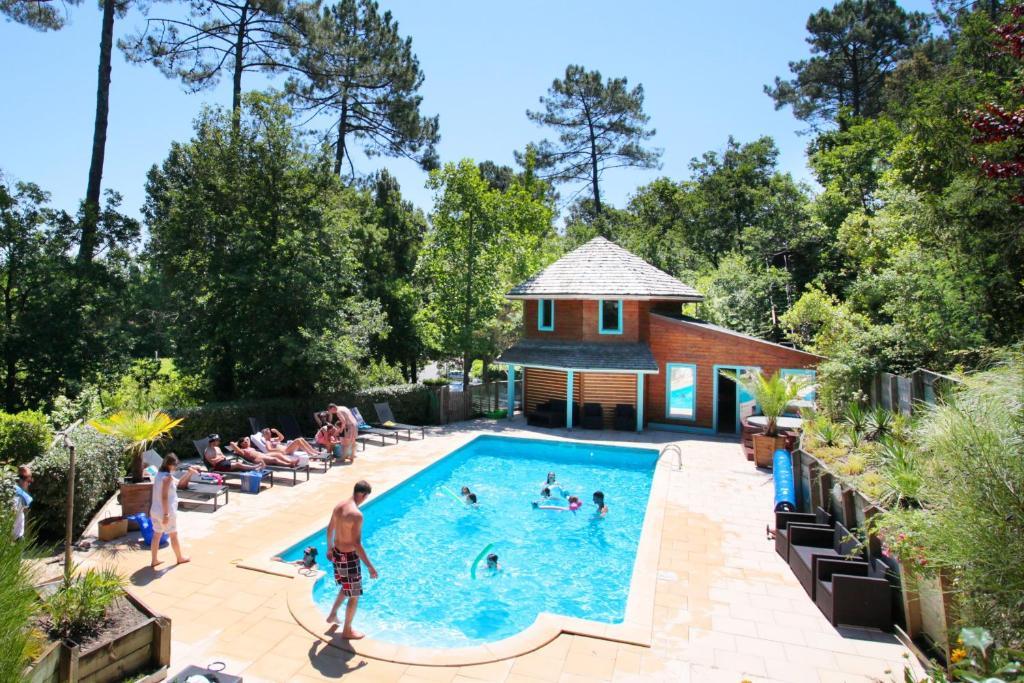 Village Nature Et Ocean A Cote De La Plage Avec Piscine Et Jacuzzi Месанж Екстериор снимка